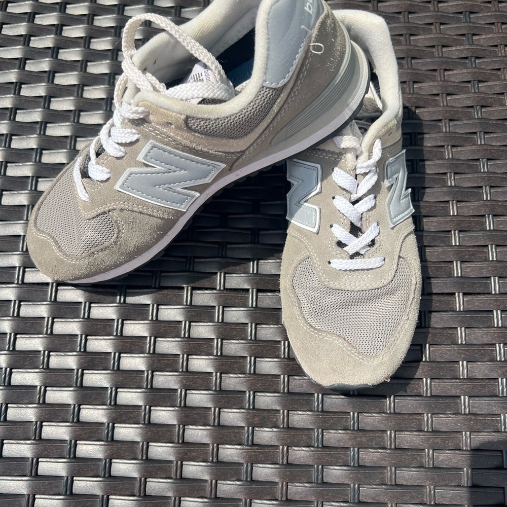 Boys New Balance 574